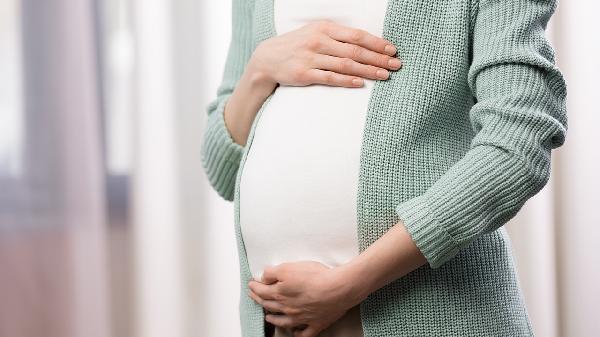 女性梦见死人又活了